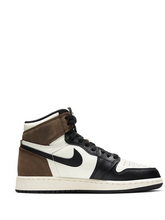 Nikee Air Jordan 1 Mocha High Semi UA