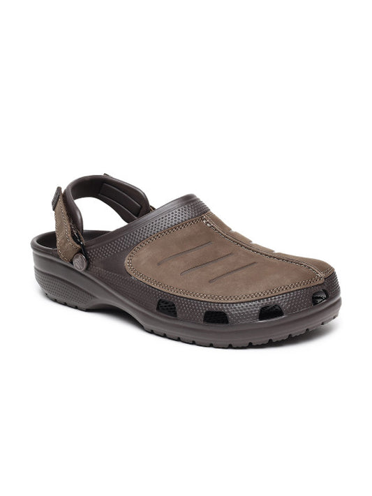 CROCSS YUKON BROWN CLOG 5