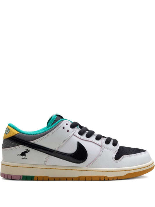 nikee sb x csef dunk low pro shoes summit white black white iron