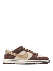 otomo katsuhiro x sb dunk low steamboy Brown