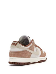 Nikee sb dunk low medium curry