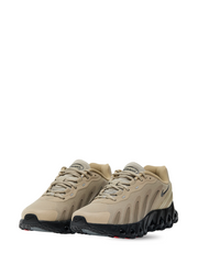 Nikee air max dn8 tan sail black