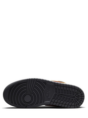 Air Jordan 1 low SE Vivid Orange