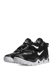 air barrage mid university black