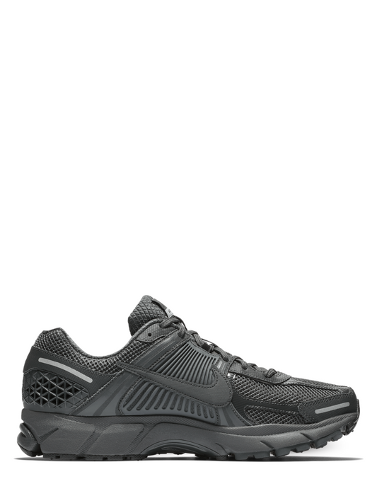 zoom vomero 5 sp anthracite black wolf grey