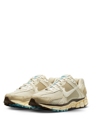Nike Zoom Vomero 5 OATMEAL