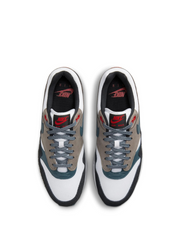 Nikee airmax 1 prm escape treeline