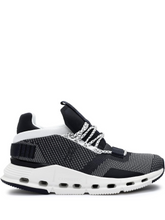 On Cloud Running "Nova Black White" Womens