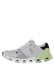 On CloudFlyer 4 "Grey"
