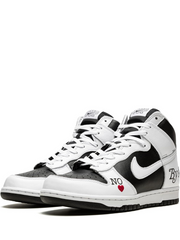 supreme x nike sb dunk by any means