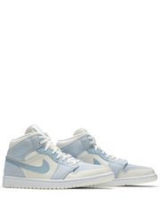 Air Jordan Retro 1 Mid Celestine Blue