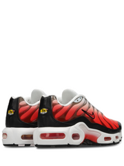 Nikee Airmax Plus Fire Red