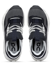 On Cloud Running "Nova Black White" Womens