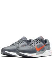 Nikee Zoom Vomero 15 Gray