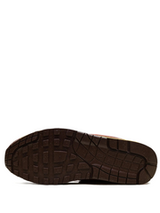 Nikee Airmax 1 low poly big head