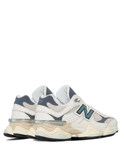 New Balance 9060 New Spruce