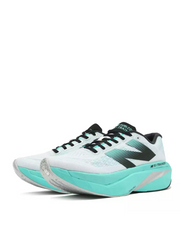 New Balance SuperComp Trainer v3