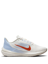 air zoom winflo v9