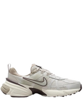 Nikee V2k Run Light Orewood Brown