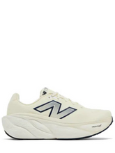 New Balance Fresh Foam X More v5 Cram Running Shoes
