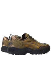 Assics gel pickax modern safari