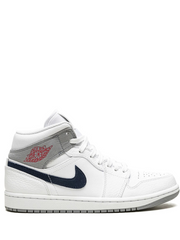 Air Jordan 1 Mid Paris