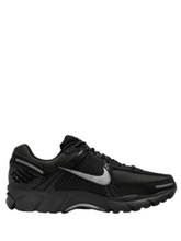 Nikee Zoom Vomero 5 Sequoia