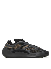 Adidass yeezy boost 700 v3 Clay Brown