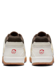 N IKE TRAVIS SCOTT X JUMPMAN JACK