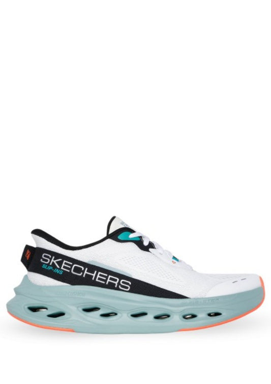 Skecherrss MAX Cushioning Glide-Step - A Slip-ins in WhiteMulti