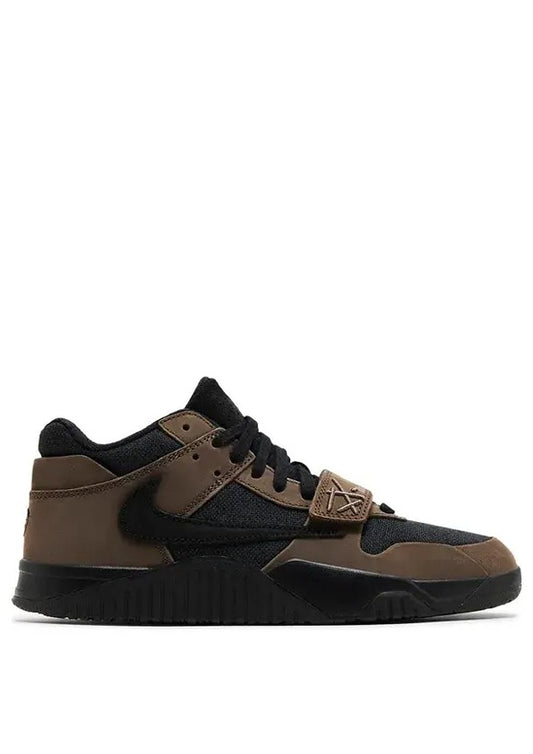 NIKkEE AIR JORDAN X TRAVIS SCOTT JUMPMAN JACK DARK MOCHA SEMI UA