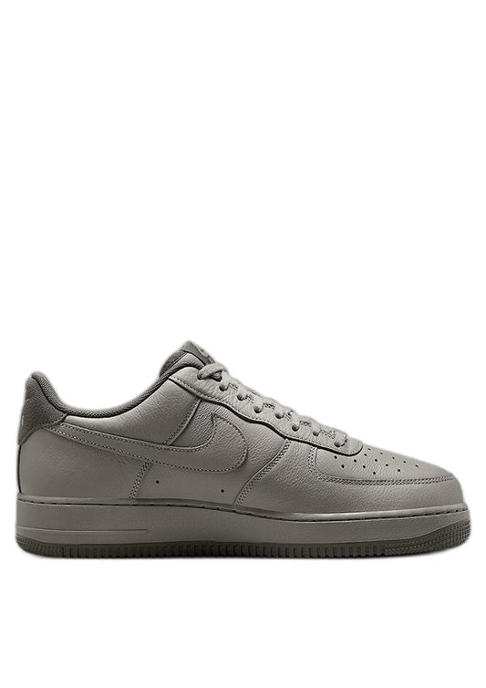 Nikee Airforce 1 low light army