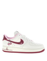 NIKEE AIRFORCE 1 LOW VALENTINES DAY for her