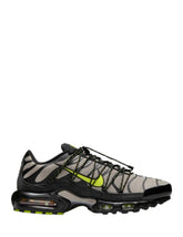 Nikee Airmax Plus Utility Tan Volt