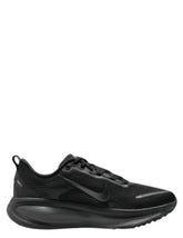 Nik_e Vomero 18 all black
