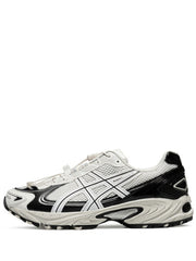 ASICS Gel kahana TR V4 White/Black