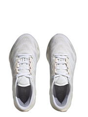 addidass switch fwd WHITE