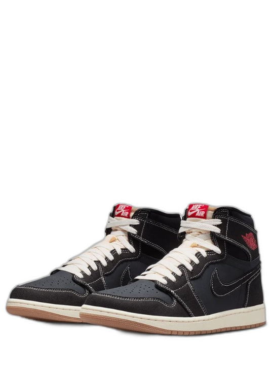Air Jordan 1 Retro High OG Flight Club