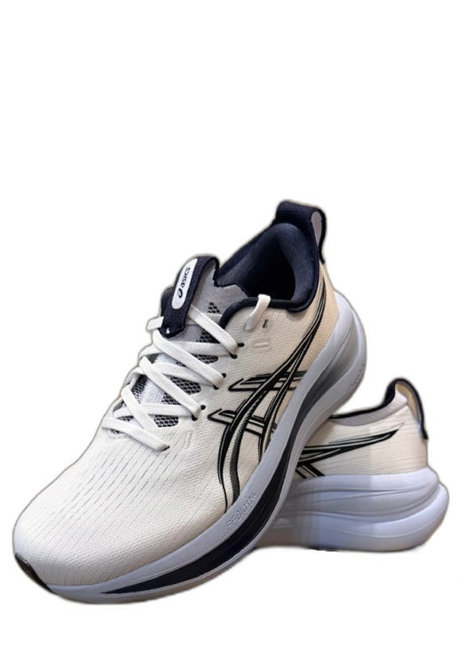 Asicss GEL-NIMBUS 28