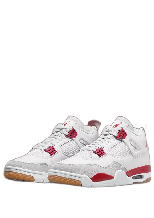 Nikee SB x air jordan 4 varsity red