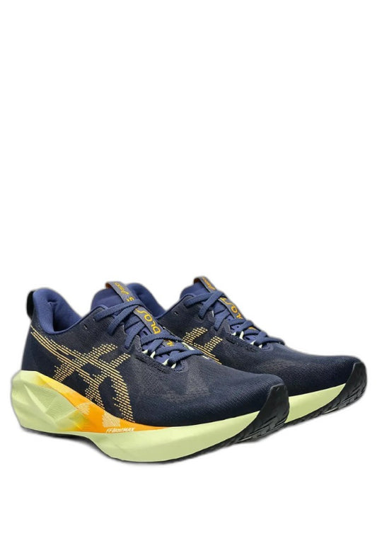 Asicss novablast 5 running 609
