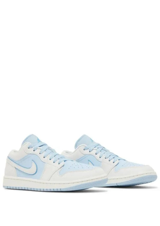 NIKEE AIR JORDAN RETRO 1 LOW SE ICE BLUE
