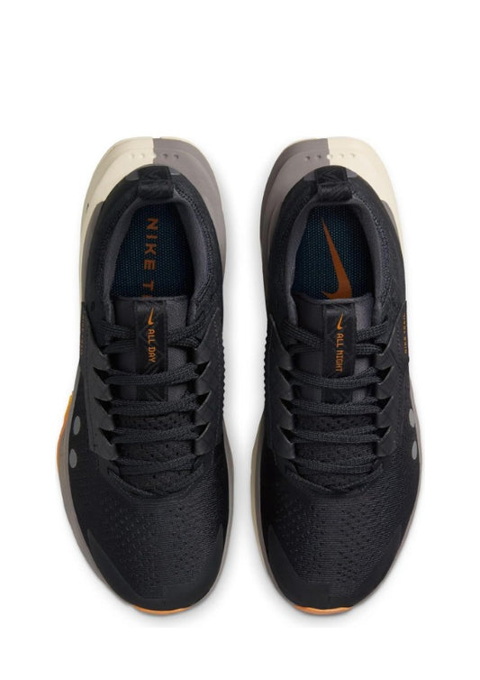 Nikkee ZoomX Zegama Trail 2Off NoirBlackMonarchPale Ivory
