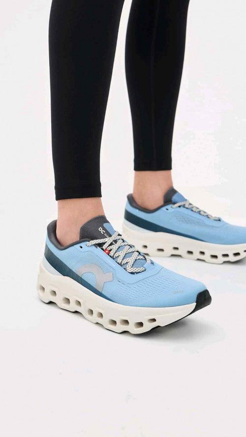 On Cloudmonster 1 Cerulean ice Blue