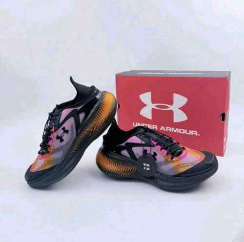 Under Armourr Echo Slipspeed Black Rebel Pink