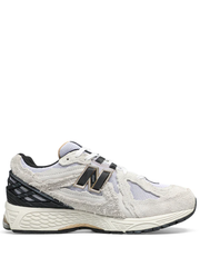 New Balance 1906D Protection pack reflection