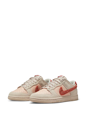 NIKE SB DUNK LOW YEAR OF THE RABBIT