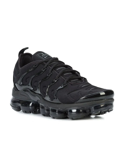 Nike VAPORMAX PLUS TRIPLE BLACK