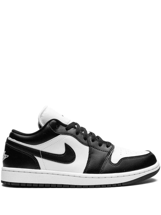 Jordan Retro 1 low black white PANDA