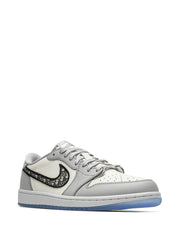 Air Jordan Retro 1 Dior Low